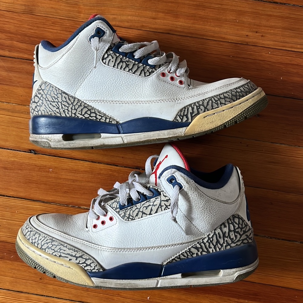 jordan blue cement 3’s